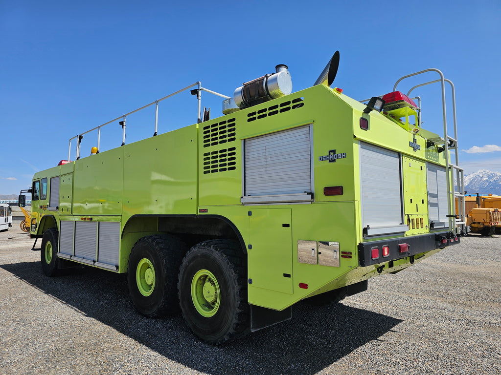 Oshkosh Striker 3000 Fire Truck