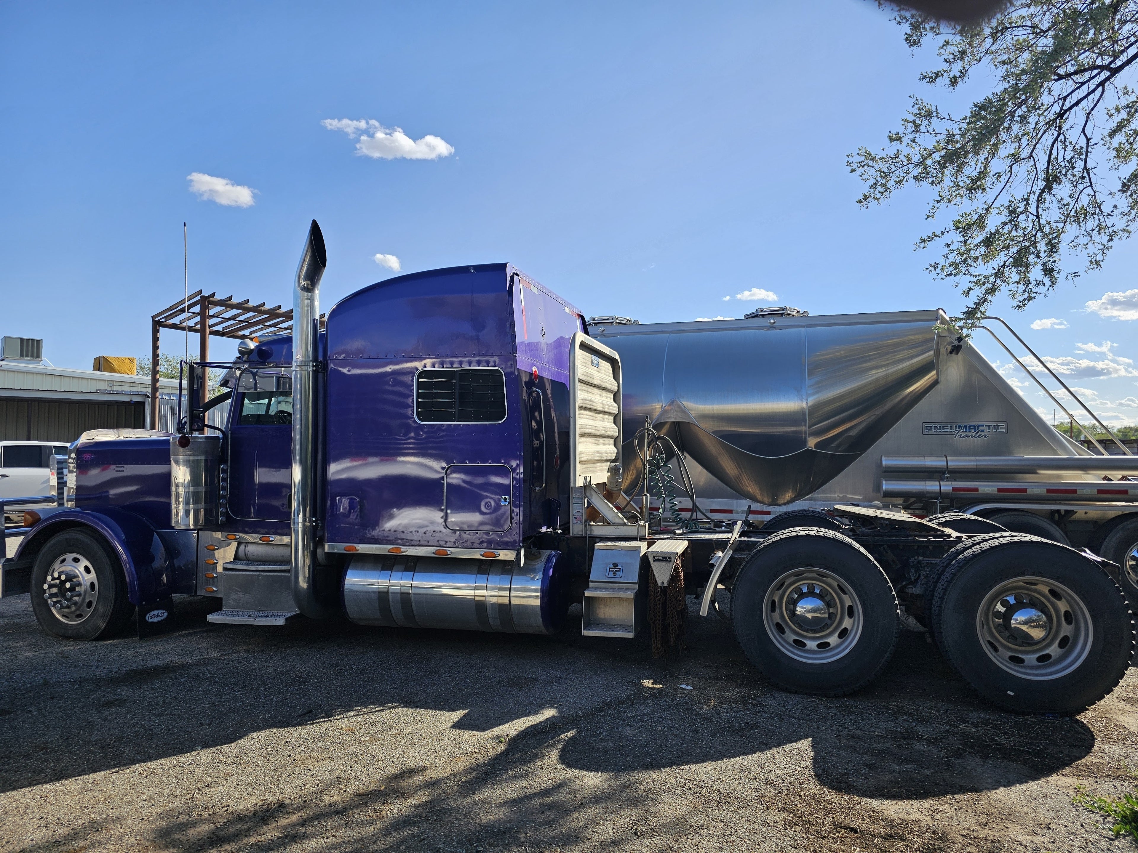 2005 Peterbilt 379