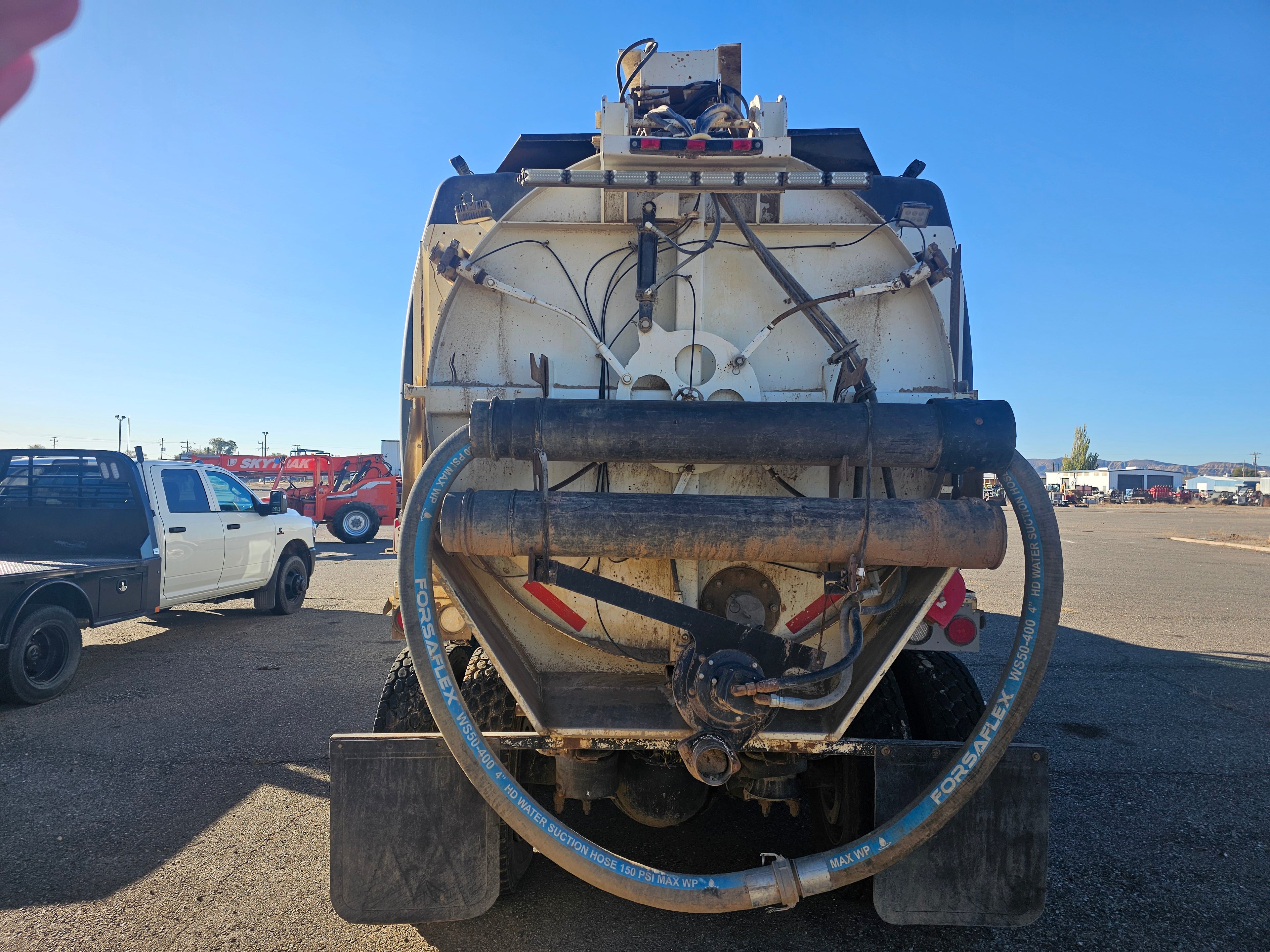 2011 Peterbilt Muddog 1600 Vac Unit