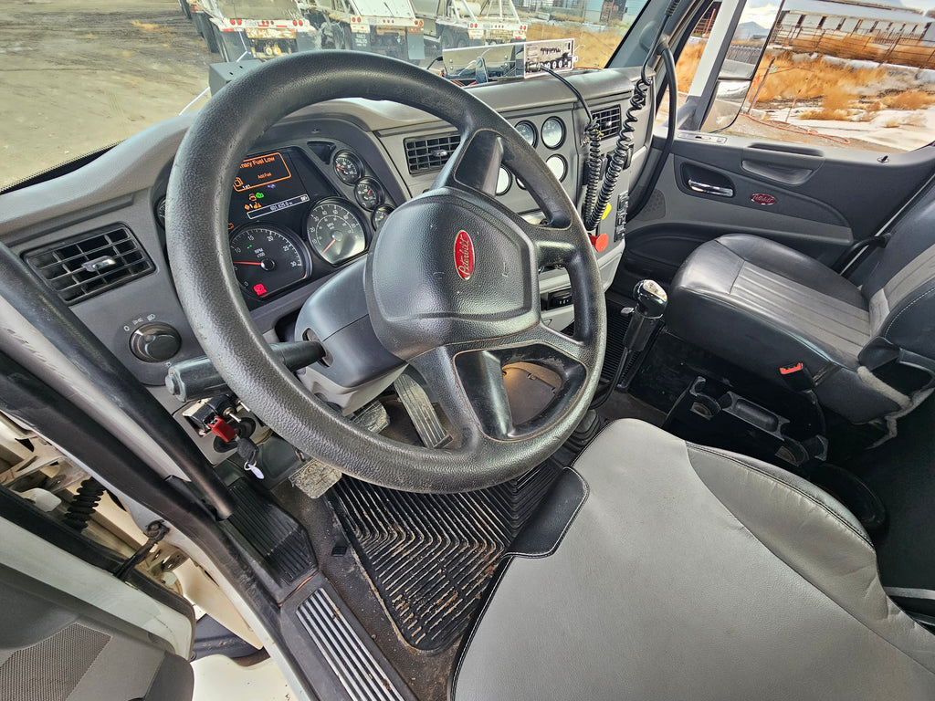 Peterbilt 579
