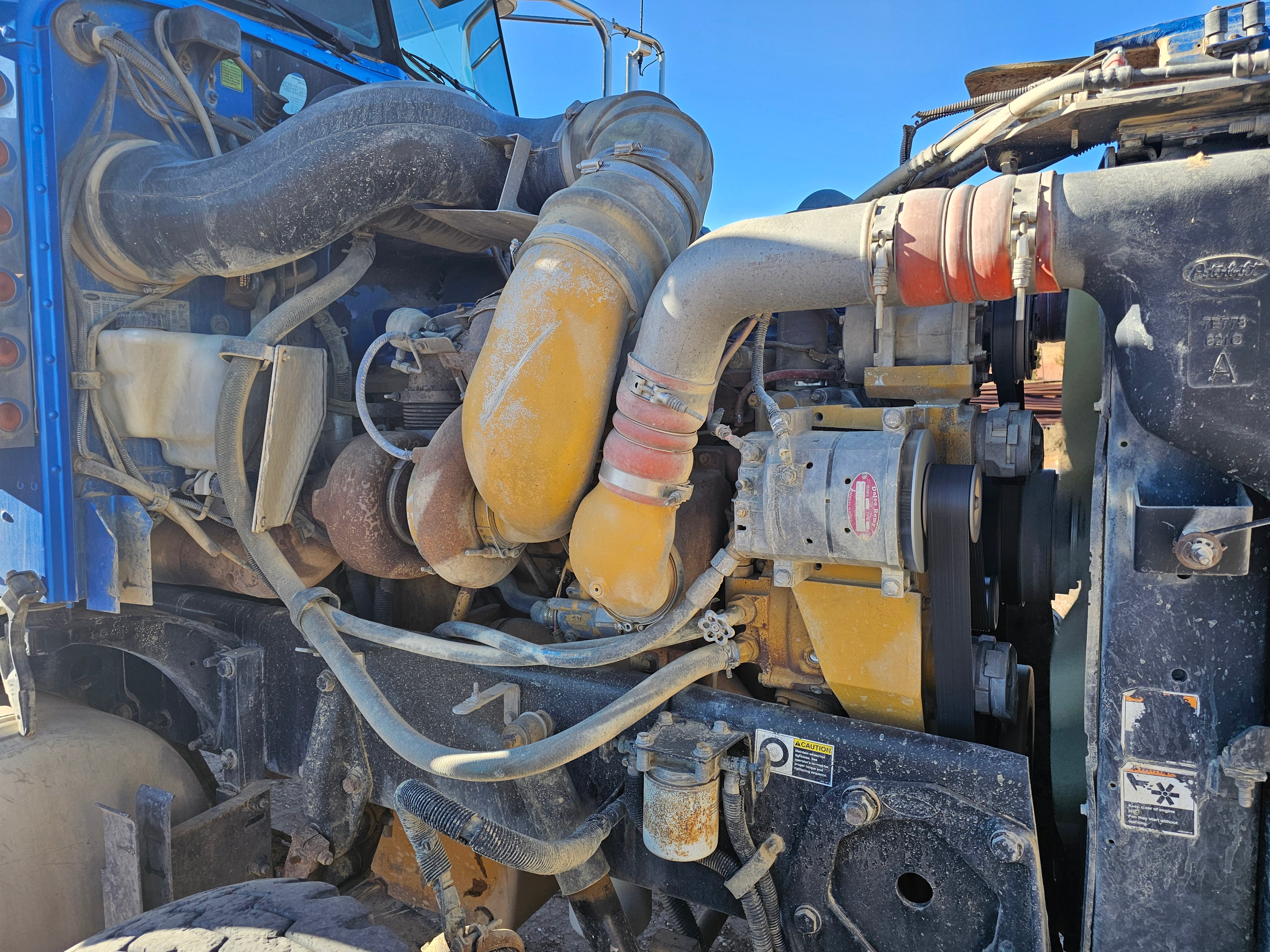 Peterbilt 378 Bobtail and Dragon Pup