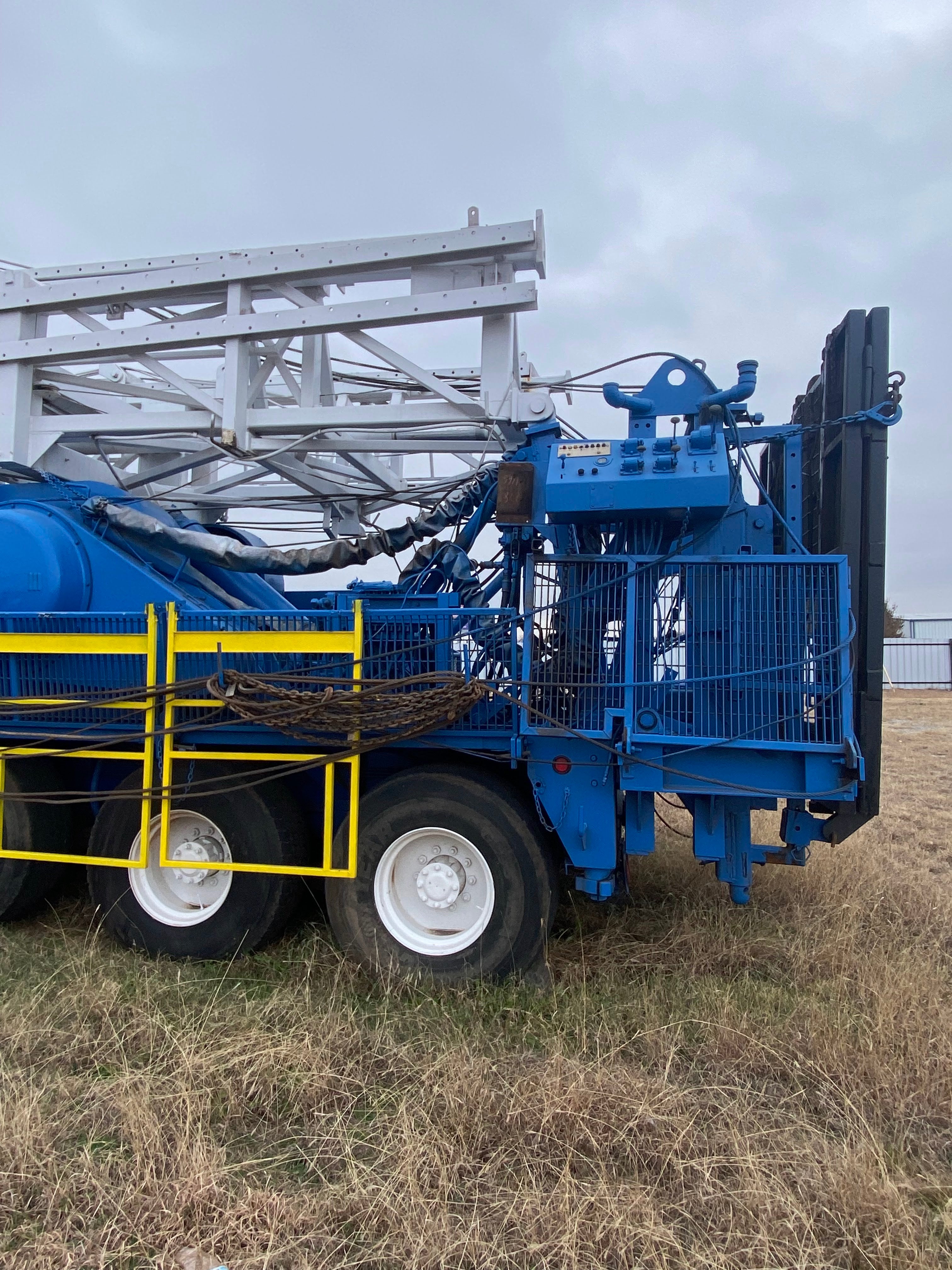 1981 Cooper Workover Rig